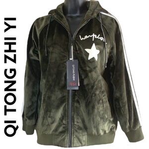 QI Tong zhi yi olive green velvet hoodie jacket size M